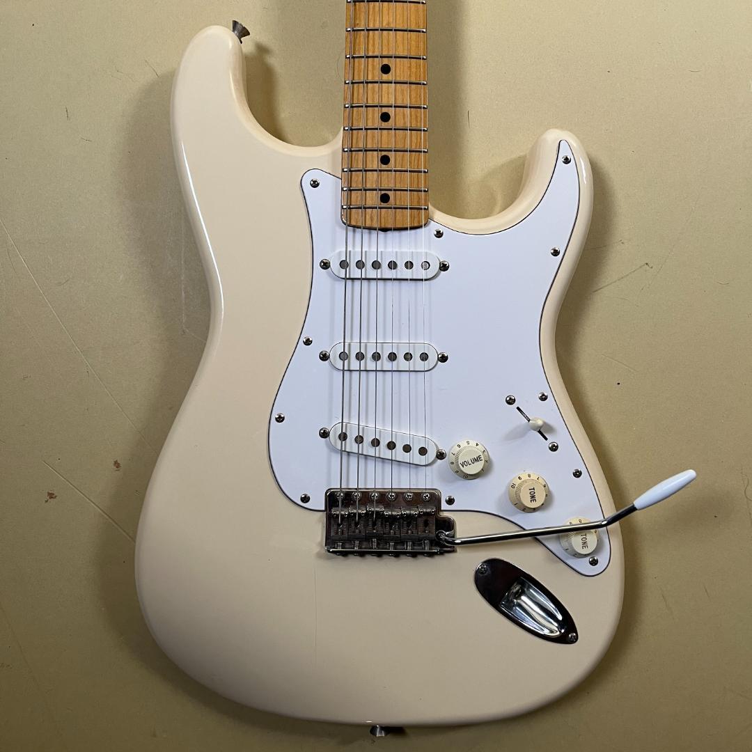 ギター Fender Japan ST68-85TX Stratocaster VWT