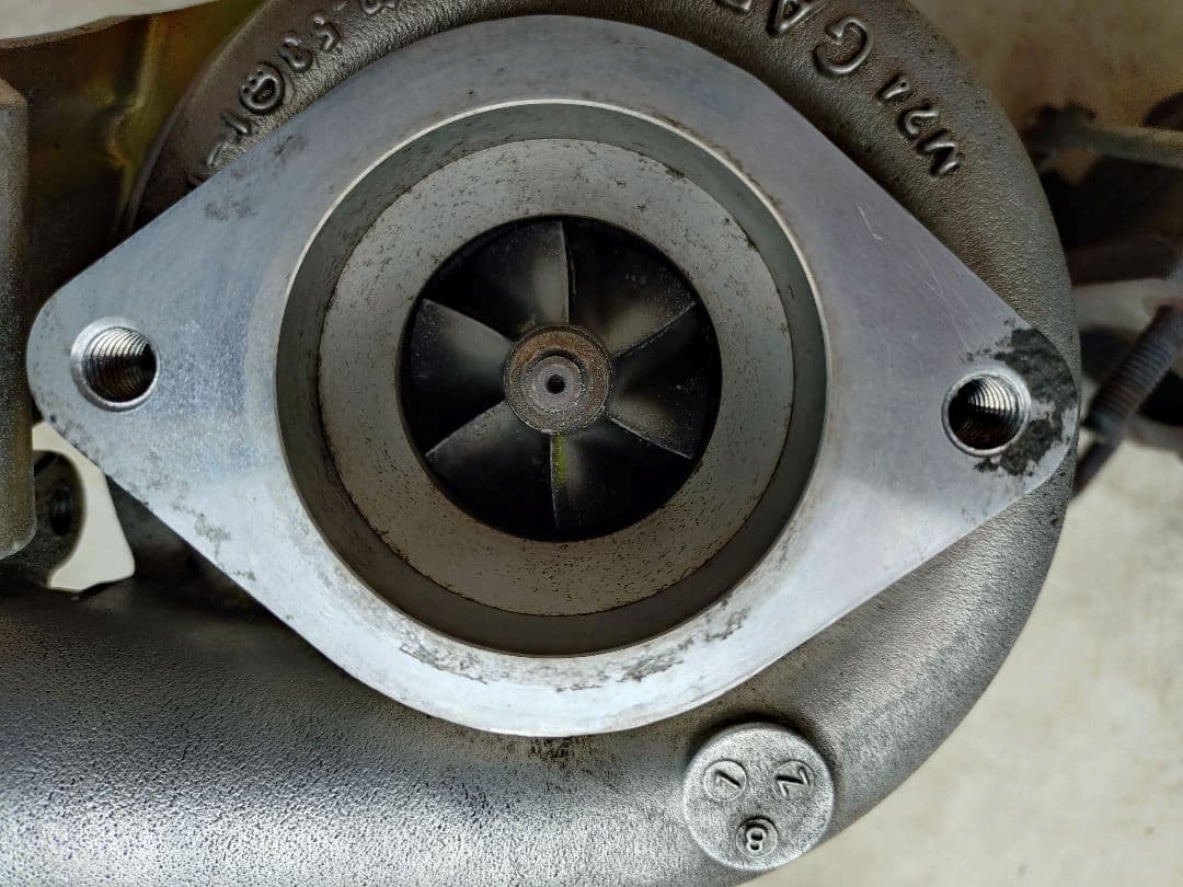 日産スカイラインGTR BNR34 純正タービン