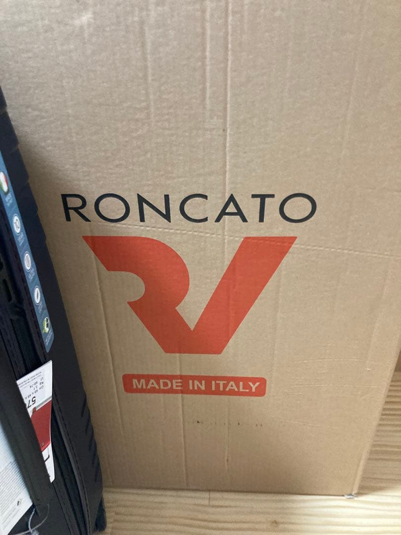 新品イタリア製キャリーケース　ロンカート　イプシロン68～74L ダークブルー