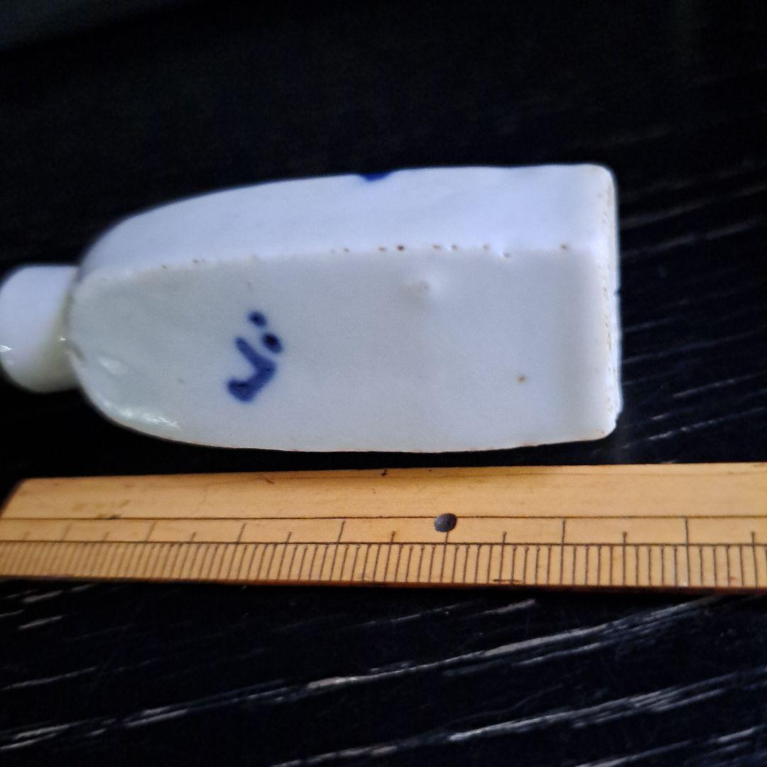 中国古玩　小品飾壺　極上　六角瓶　乾隆時代　　白磁人物図　染付青磁