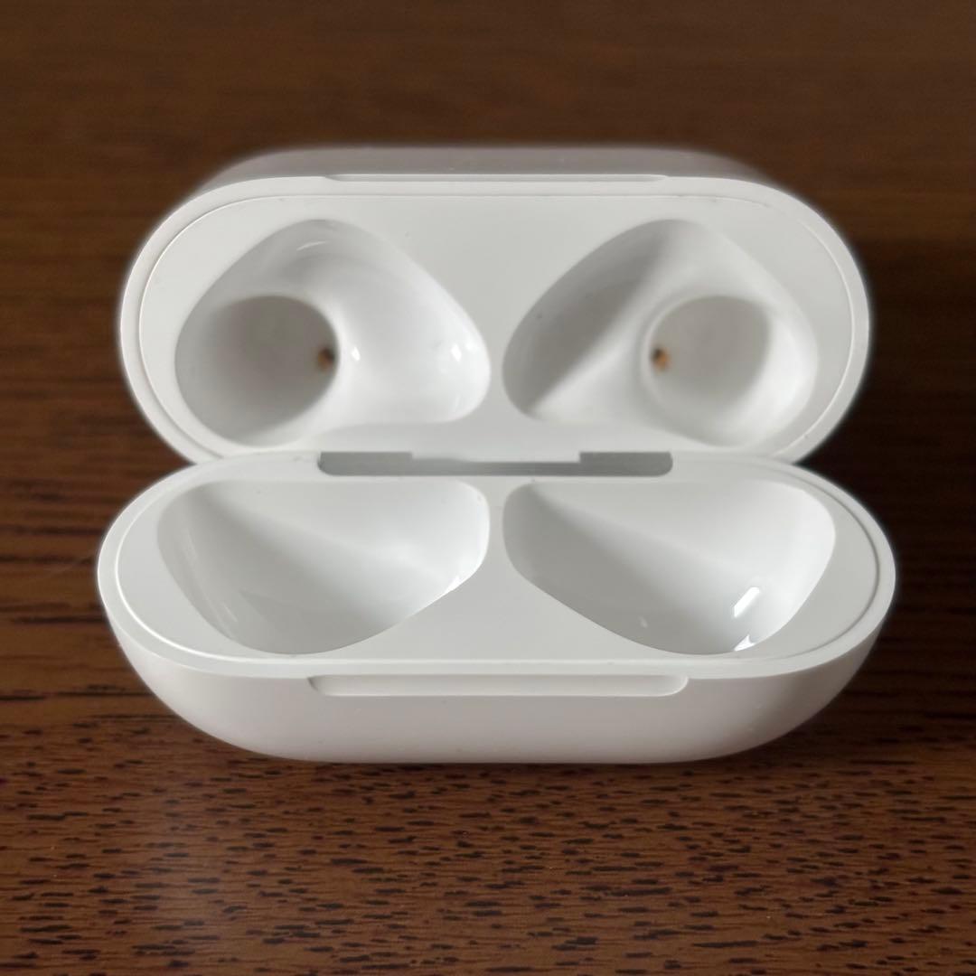 AirPods 4 ノイズキャンセリングなし