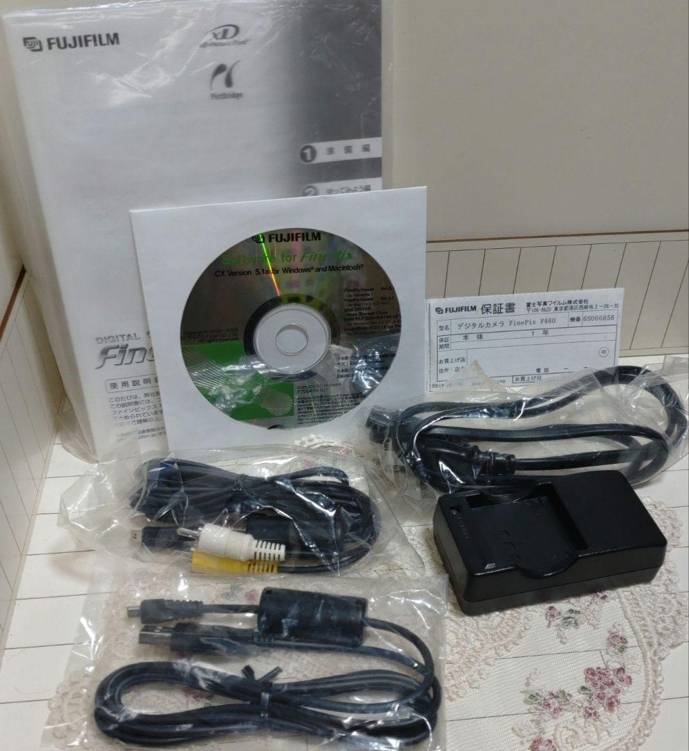 FUJIFILM　FinePix Ｆ460 デジタルカメラ XDカード付