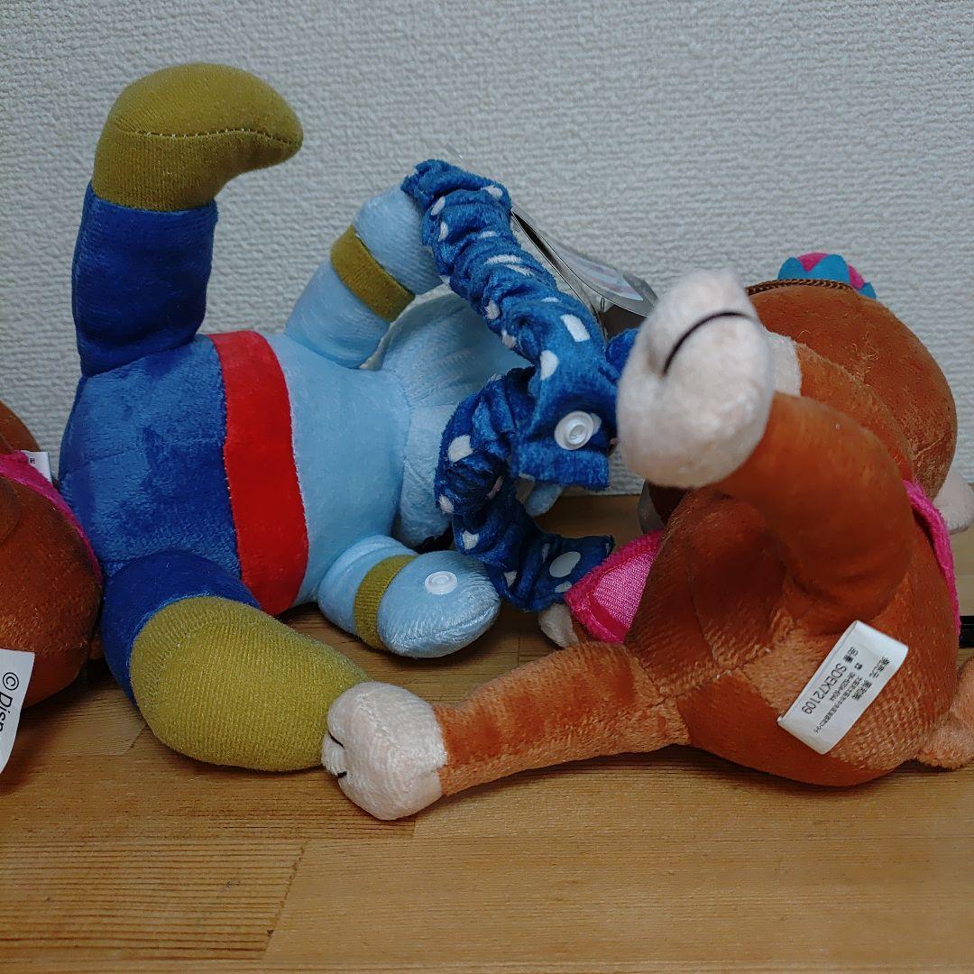 アラジン　カーテンタッセル　ぬいぐるみ　2セット