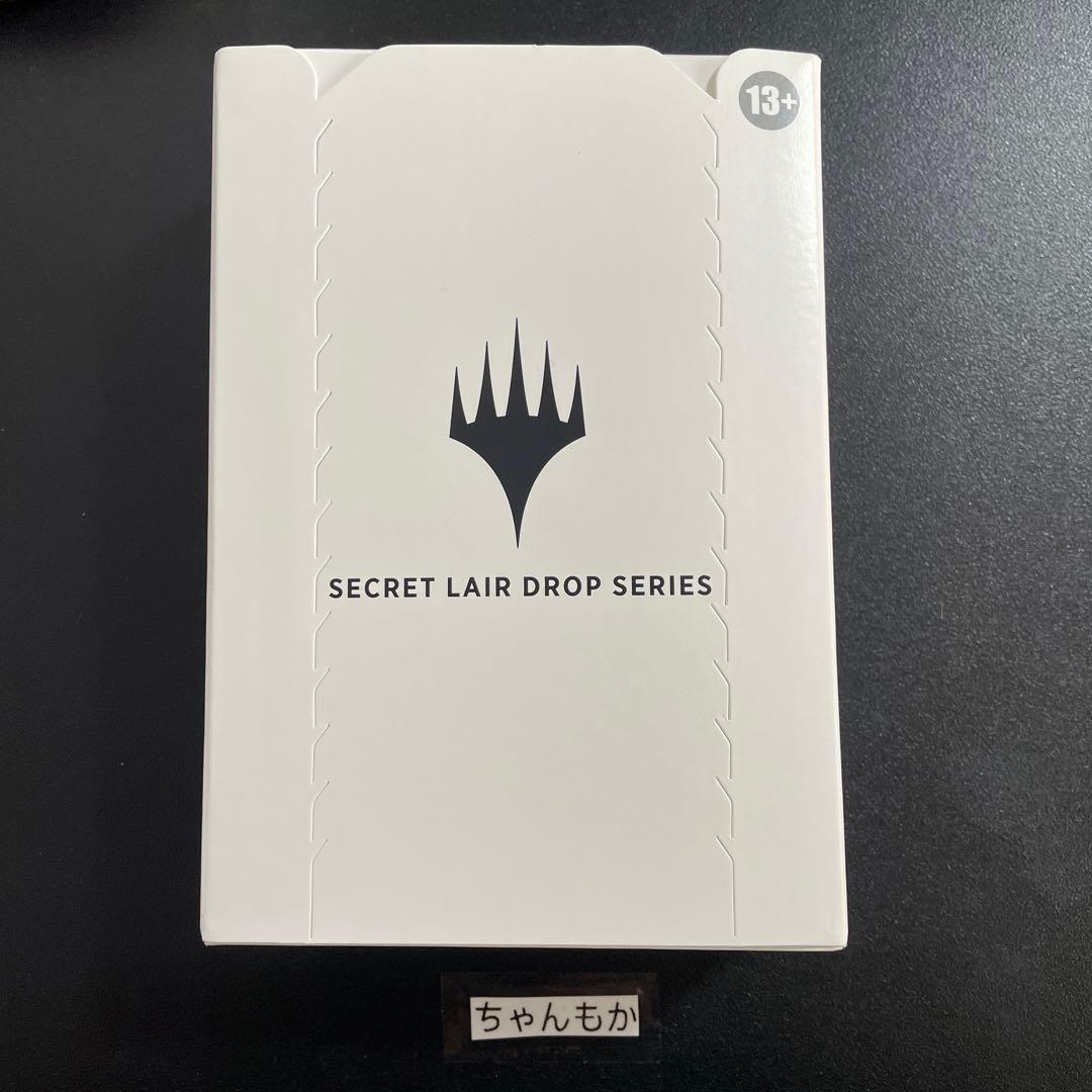 未開封　secret lair ストリートファイター　foil 英語