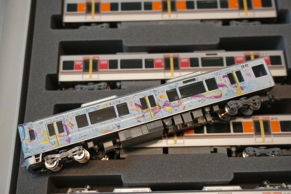 323系 「JR WEST Parade Train ラッピング仕様車両」 8両