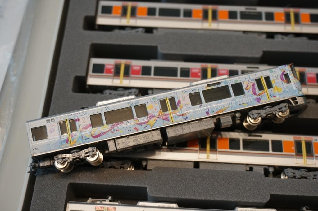 323系 「JR WEST Parade Train ラッピング仕様車両」 8両