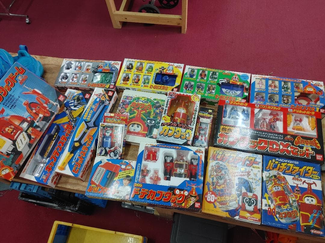 バンダイ カブタック フィギュアセット