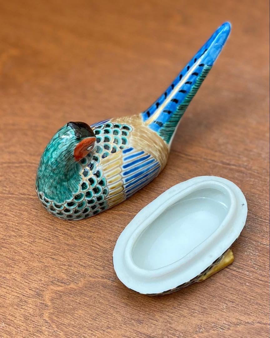 陶器製 九谷焼　雉の小物入れ❓