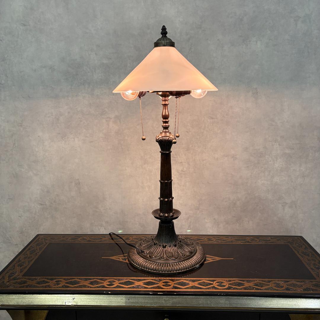 アール・ヌーヴォー調 アンティーク テーブルランプ