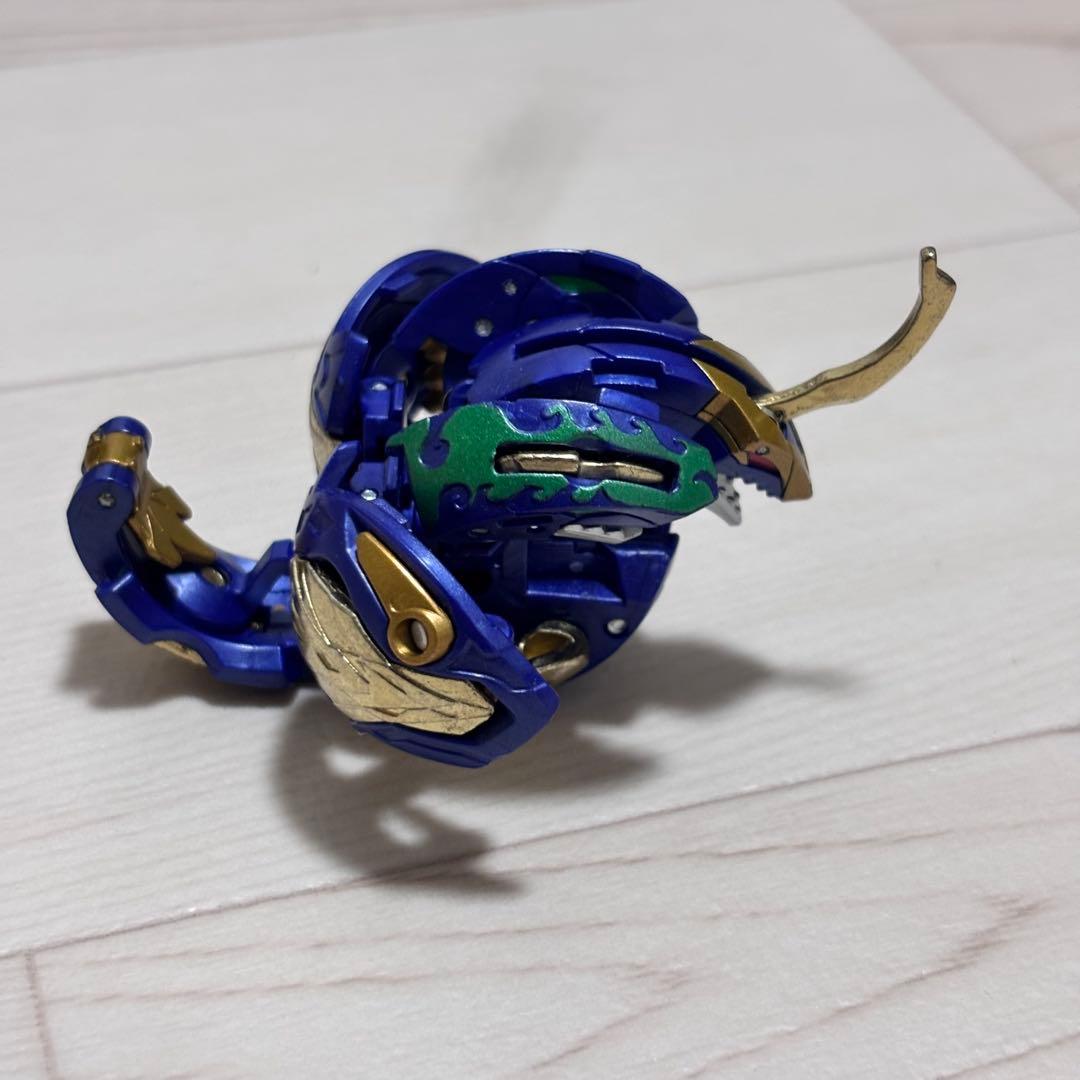 爆丸 滅ホロヴォス 680G本体のみカードなし