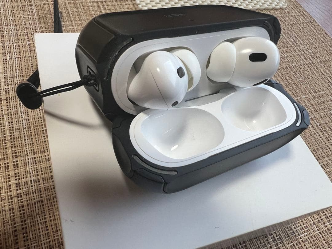 AirPods Pro 2本体 充電ケース付き 訳あり