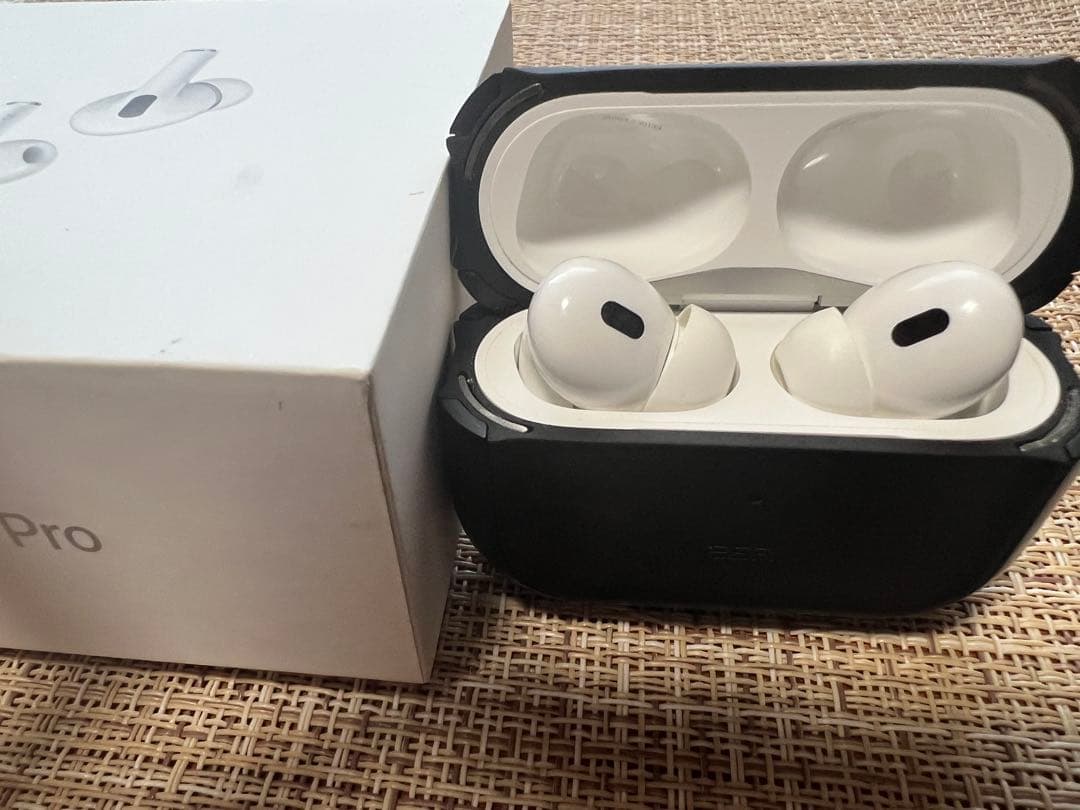 AirPods Pro 2本体 充電ケース付き 訳あり