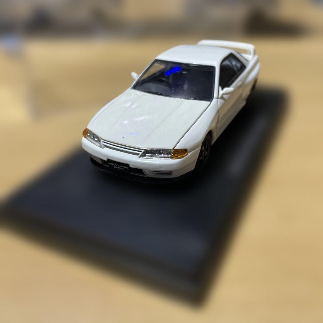 スカイラインGT-R ミニカー　1/43