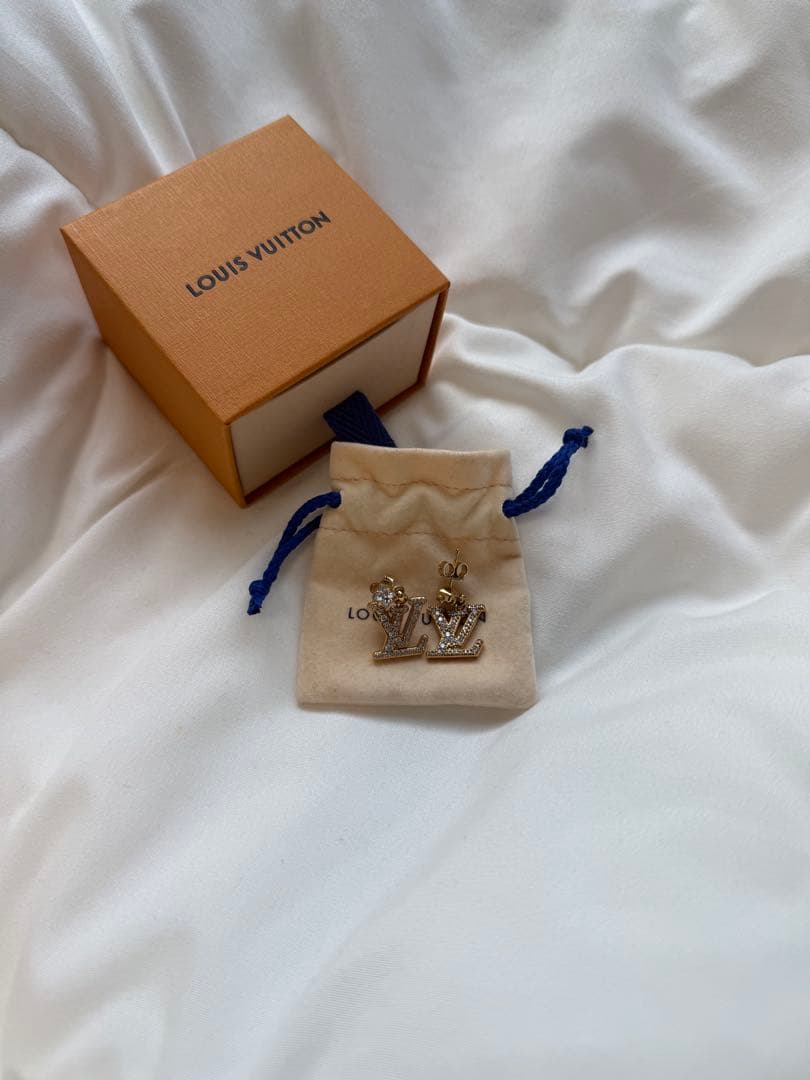 Louis Vuitton ピアス