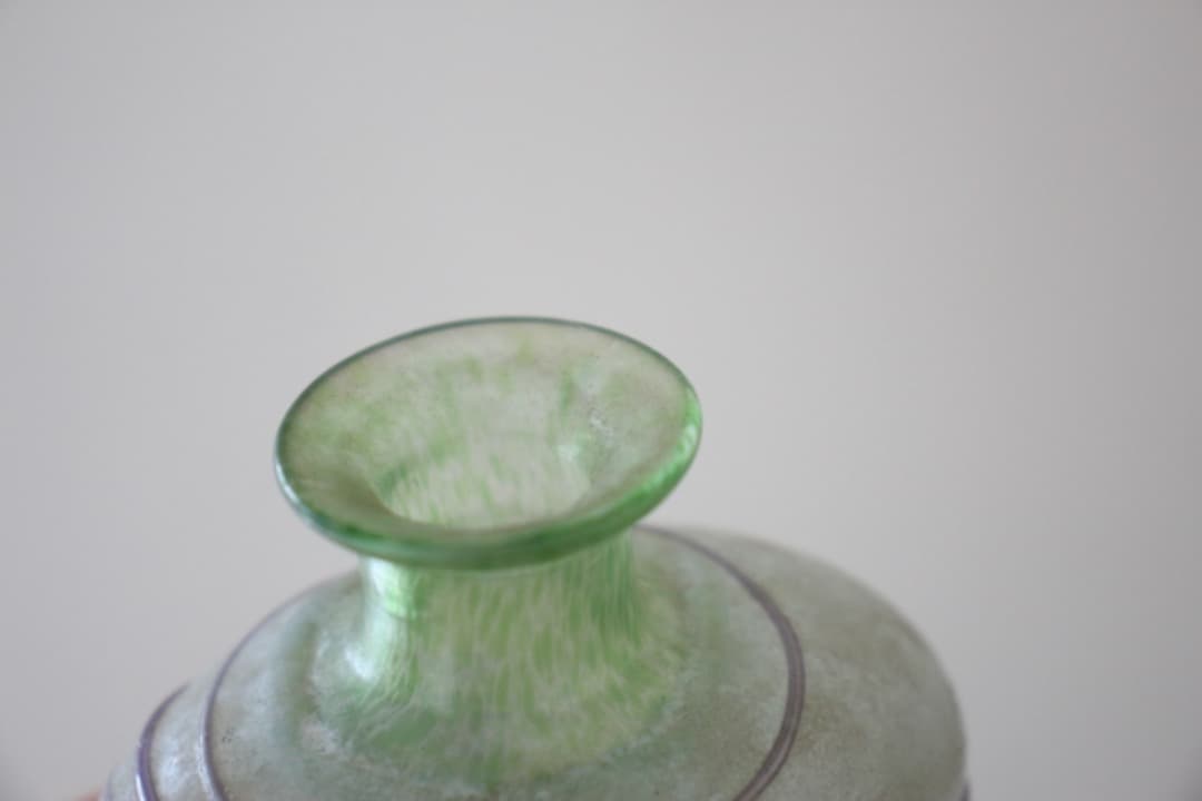 スウェーデン　コスタボダ　アーティストコレクション　ギャラクシー　小瓶　花瓶