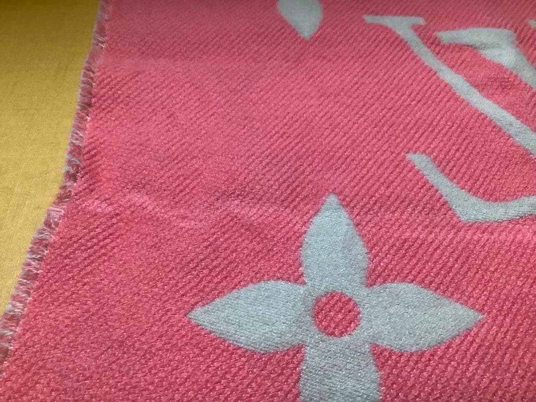 ルイヴィトン　マフラー エシャルプ・オールユーニード　難有り