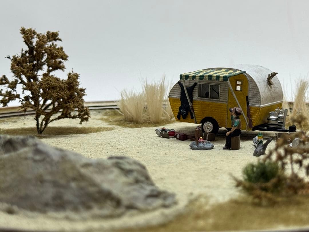 K*T様 「町外れのソロキャンパー」ジオラマ