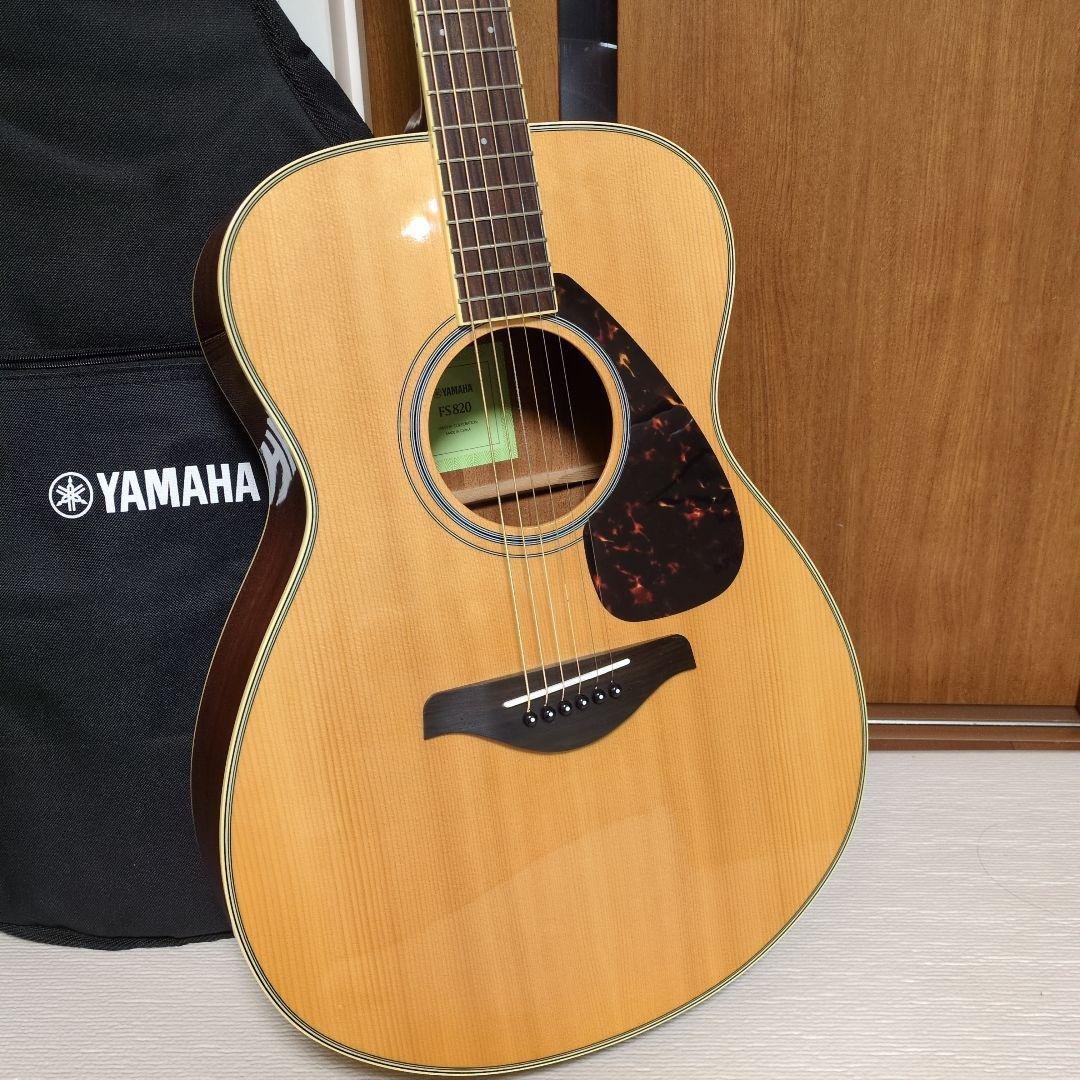 Yamaha アコースティックギター　FS820