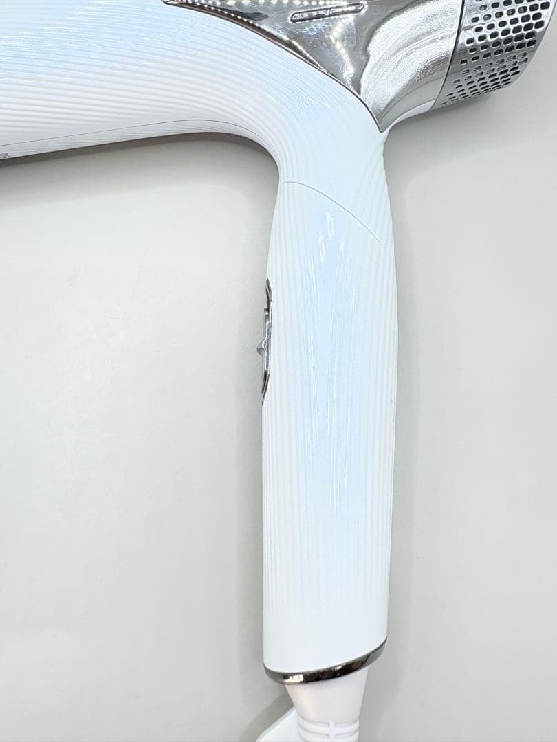 【美品】 Refa リファ ビューテック ドライヤー スマート 190