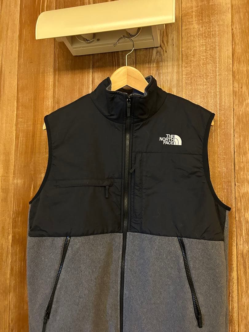 The North Face デナリベスト 黒/グレー
