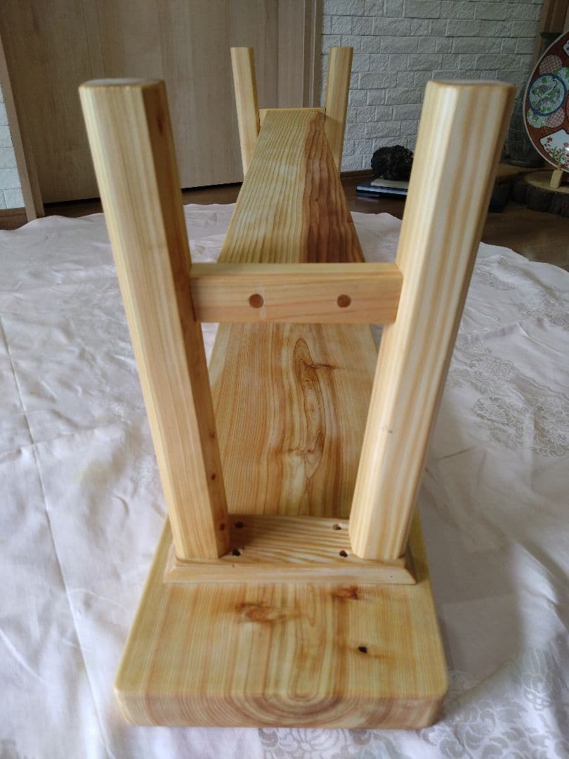 檜のベンチ（81）　タカになります❕耳付き、節無し