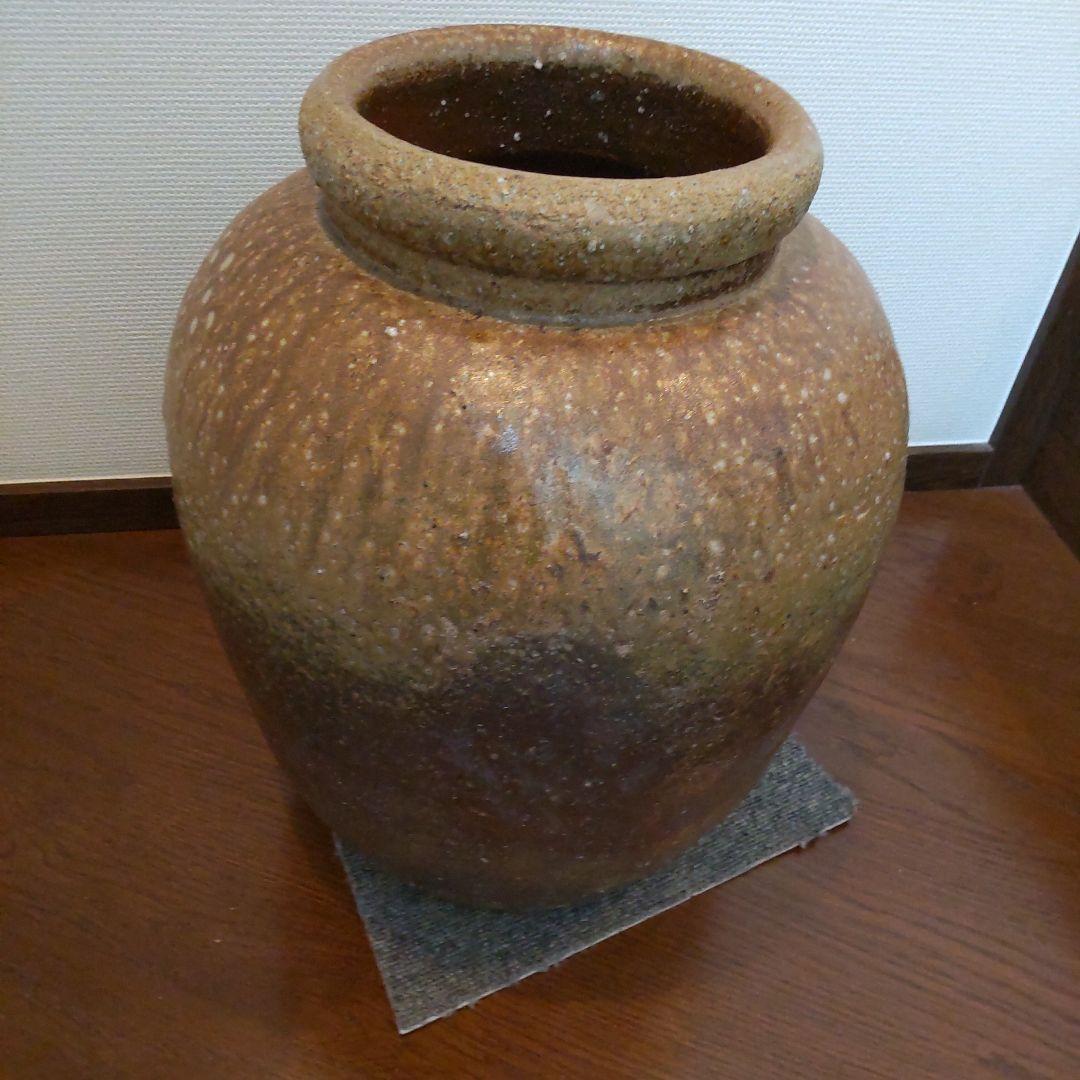 中　壺　備前焼　30