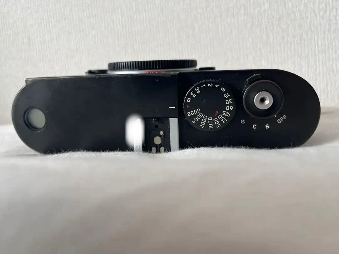 Leica M8ブラッククロームボディ+ 純正レンズフィルターUV/IR E39
