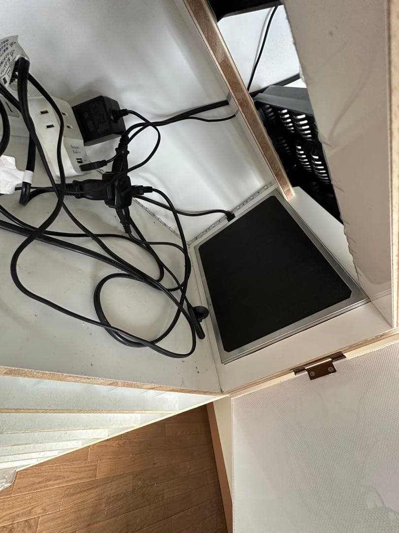 爬虫類ケージ、インキュベーター