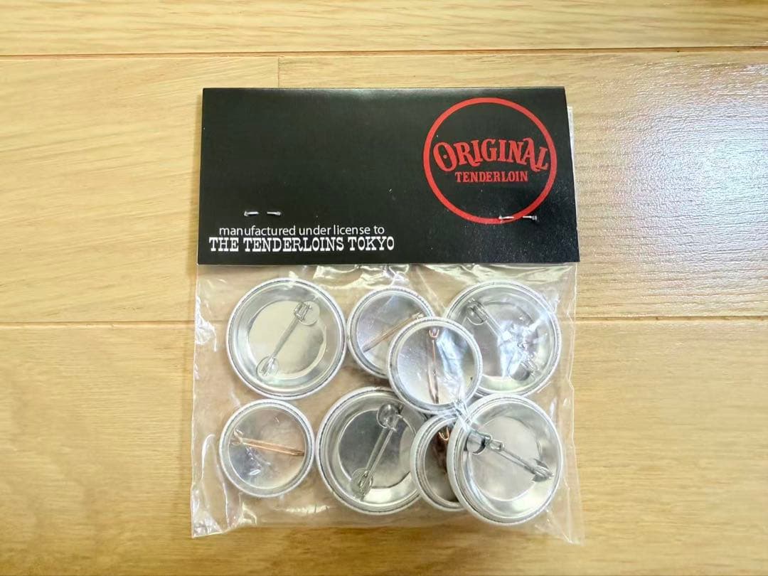 新品未開封　19AW テンダーロイン BUTTON PACK C缶バッジ