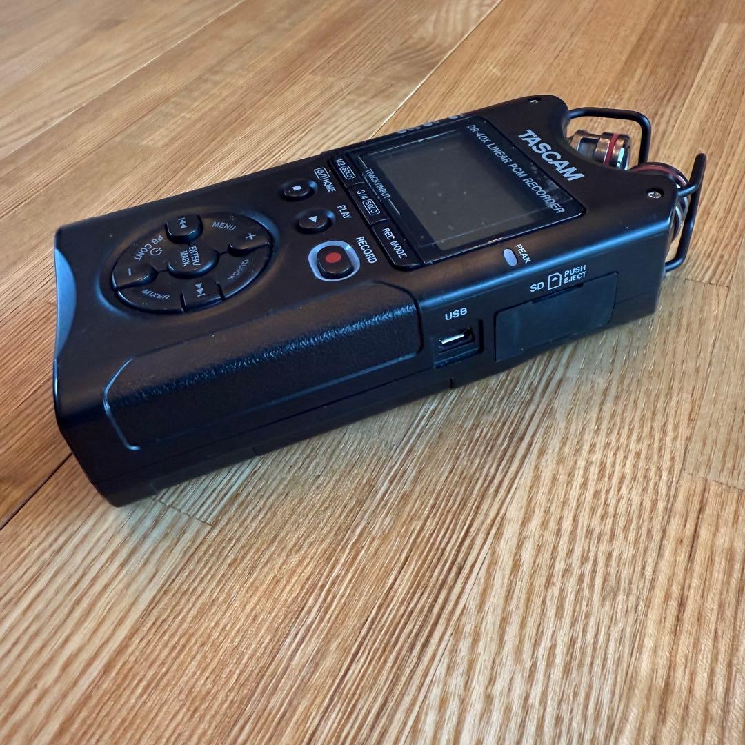 TASCAM DR-40X リニアPCMレコーダー