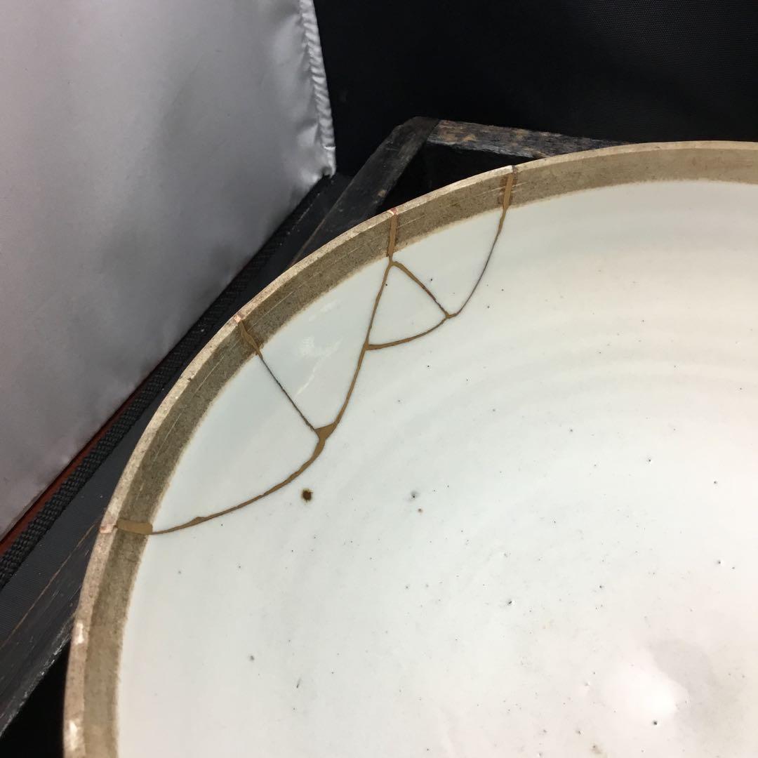 乳白手古九谷　大ぶり鉢　金銀彩(1650年〜1700年代)