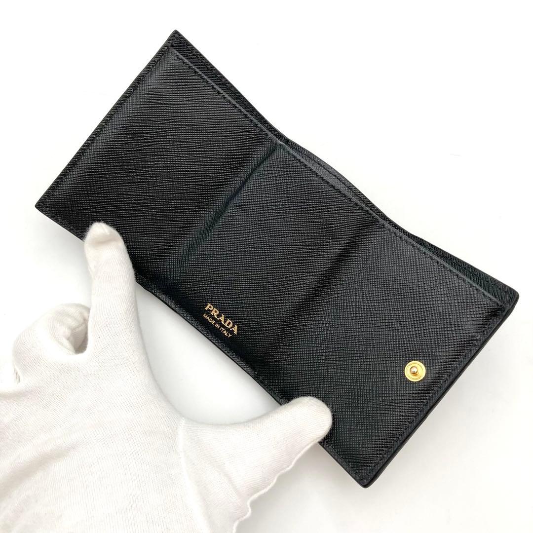 Anya！超美品✨ PRADA 三つ折り財布 ヴィッテロムーヴ 黒 レザー