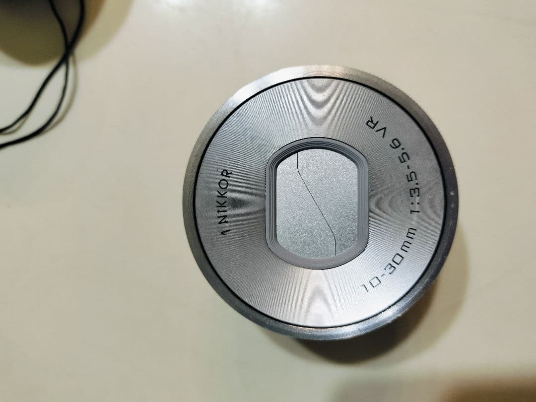 Nikon ミラーレス一眼 Nikon1 J5 ダブルレンズ 新品バッテリー付き