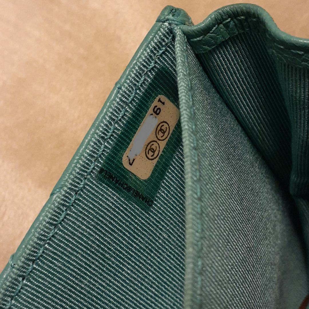 CHANEL ケース ターコイズブルー シャネル