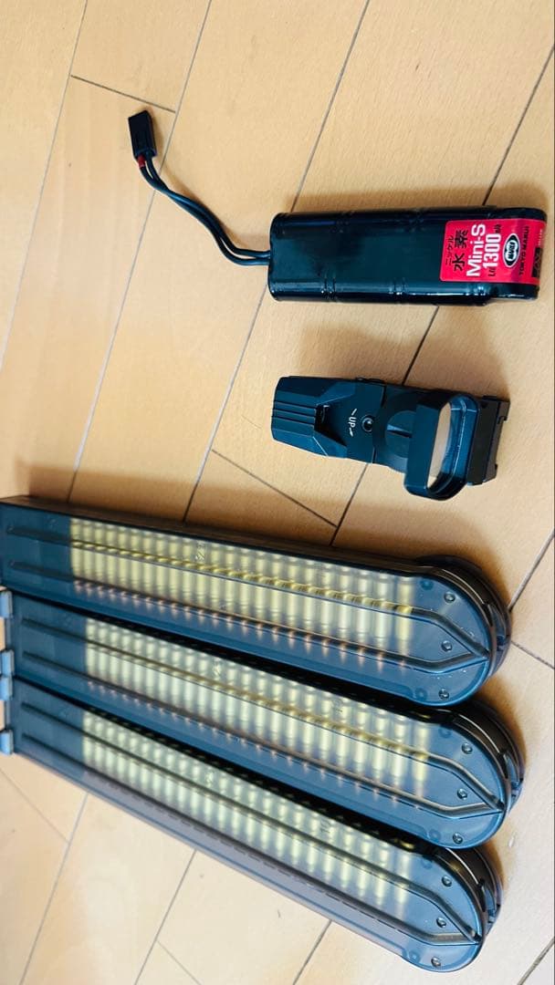 東京マルイ　P90TRトリプルレイルサイレンサー