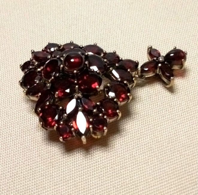 碌山 ラフィネ ガーネット ハート ブローチ ・ ペンダントトップ 2way