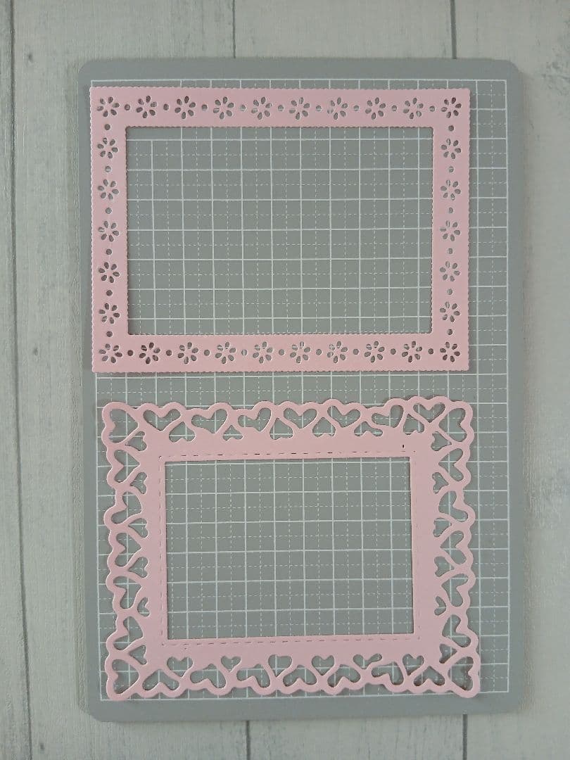 ダイカット　フレーム　オーダーページ