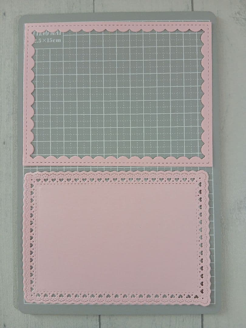 ダイカット　フレーム　オーダーページ