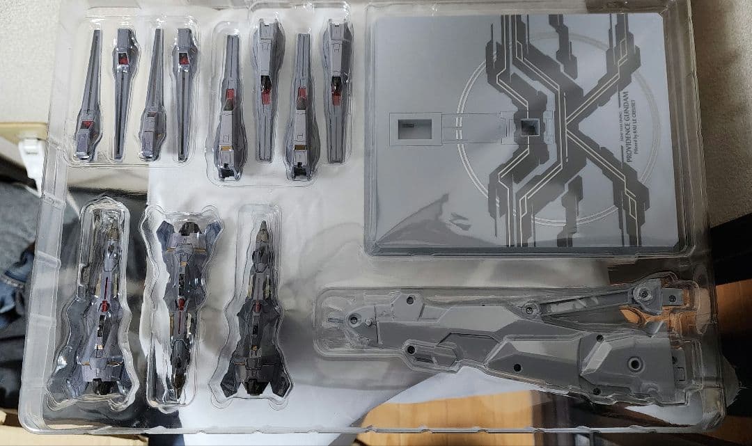 開封品　メタルビルド プロヴィデンスガンダム