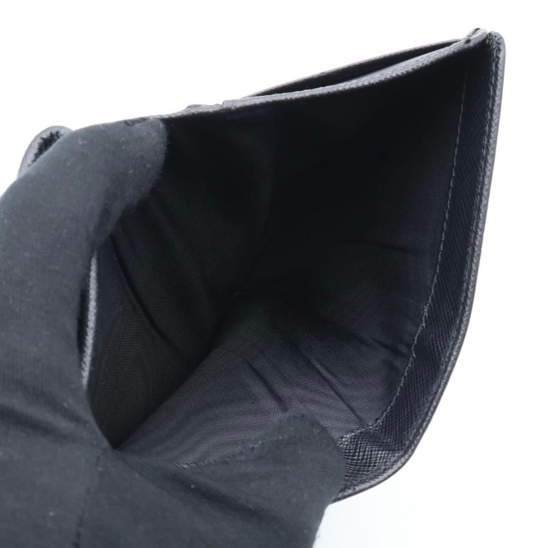 【極美品】PRADA 二つ折り財布　サフィアーノレザー　メタルロゴ　黒