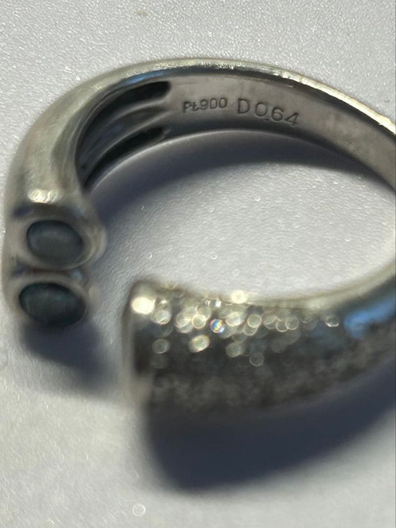 プラチナダイヤモンドリング　13.5号