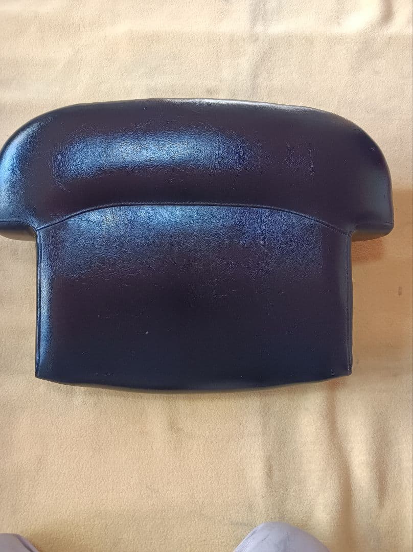 理容機器　タカラ椅子クリエ　レザー部分一式