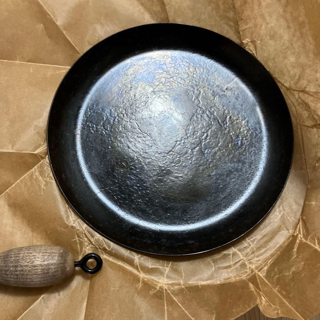 槙塚鉄工所　フライパンディッシュ TAKIBISM 中 小　未使用