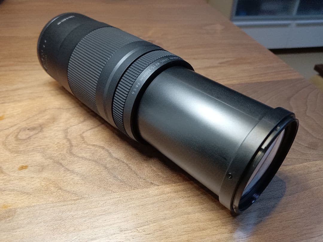 n*6様 【レンズガード付き】Canon RF 75-300mm F4-5.6【