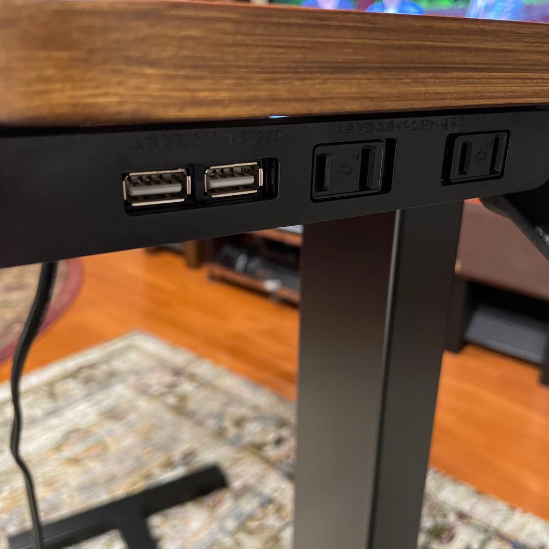 昇降式デスク USBコンセント付き