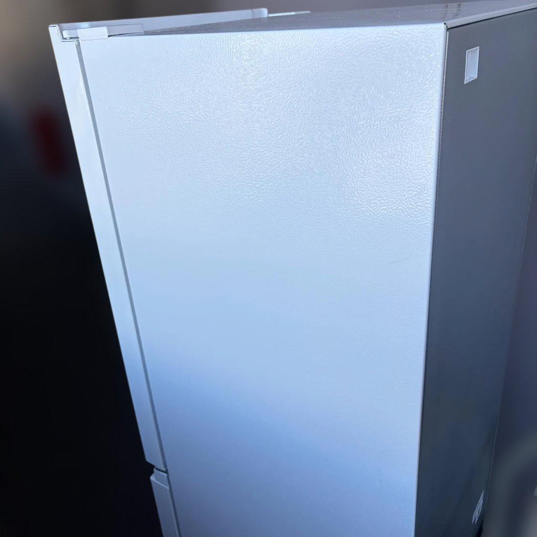美品　異臭なし　Hisense 冷蔵庫　HR-D1701W 2ドア　2024年