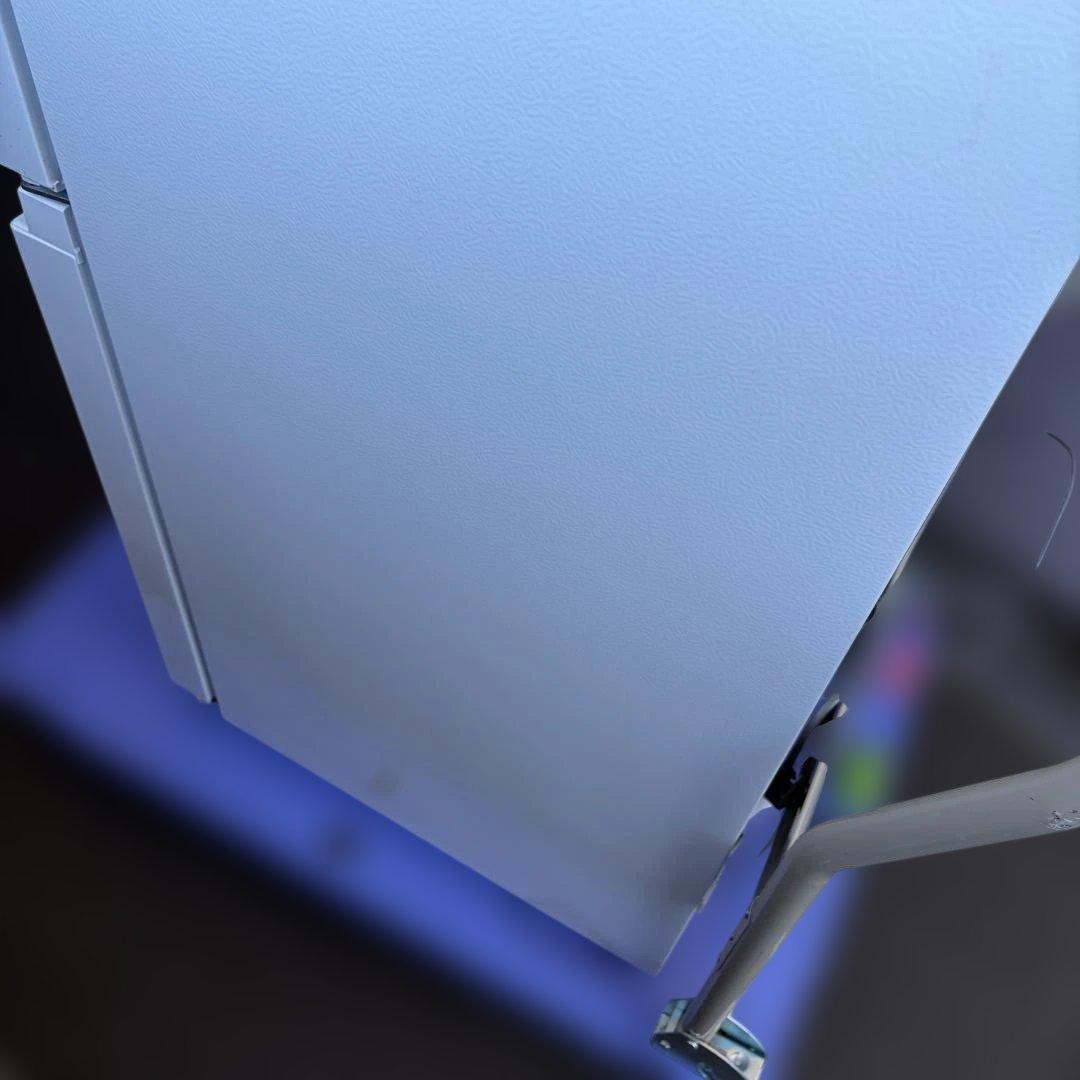 美品　異臭なし　Hisense 冷蔵庫　HR-D1701W 2ドア　2024年