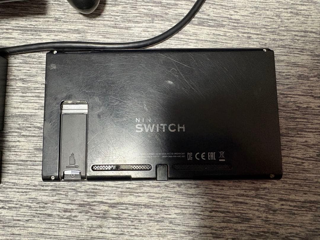 Nintendo Switch 本体　sdカード付き