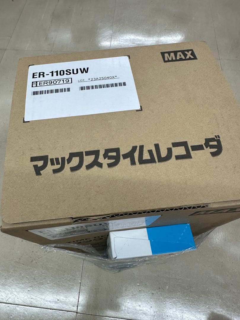 タイムレコーダー　MAX ER-110SUW