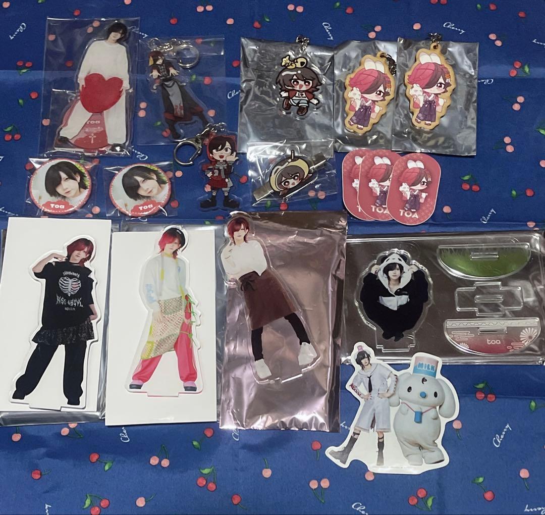 poltergeist とあ アクスタ アクキー 缶バッジ 纏めて